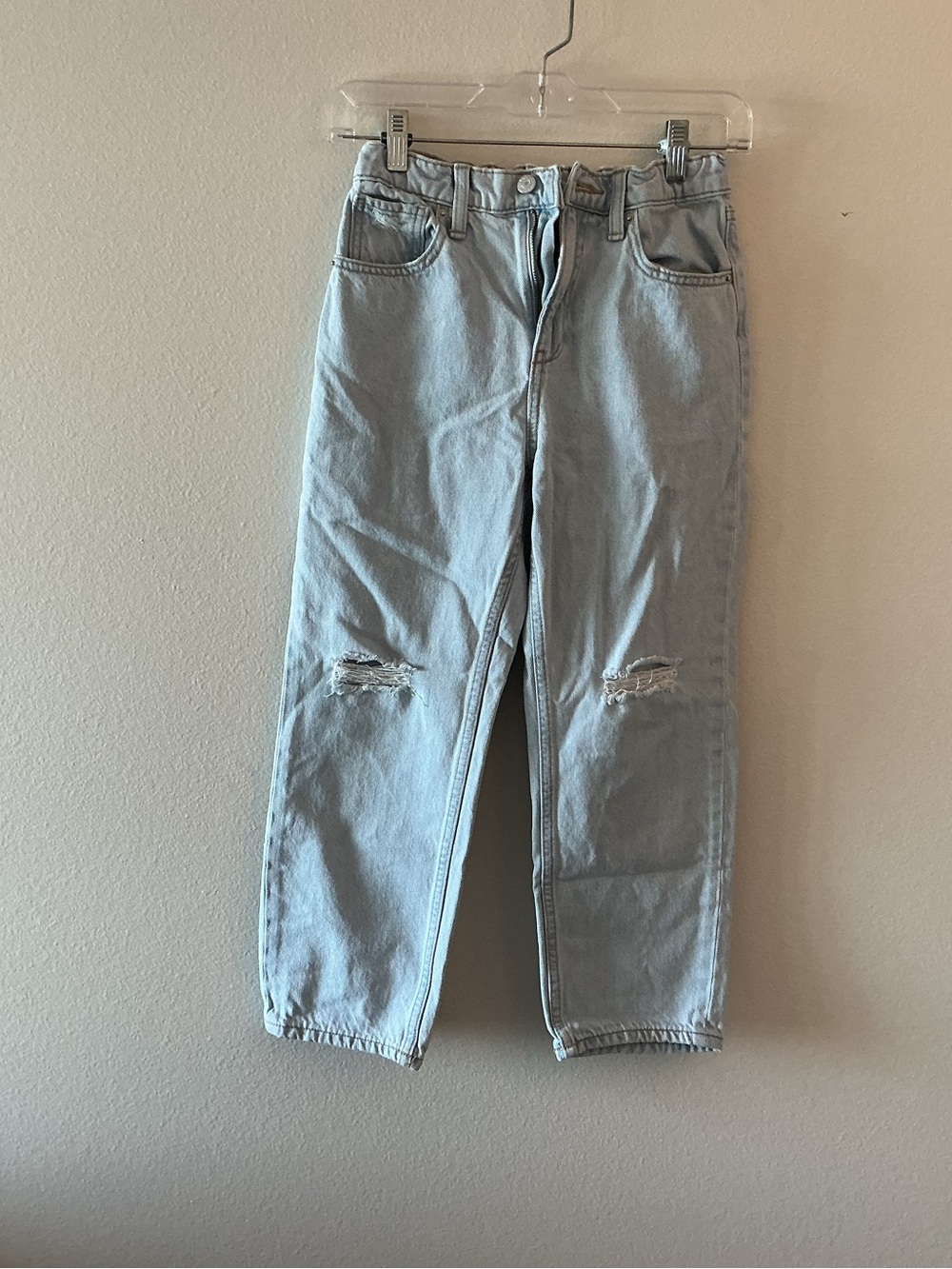 Old Navy Light Blue Boyfriend Jeans with Knee Rips